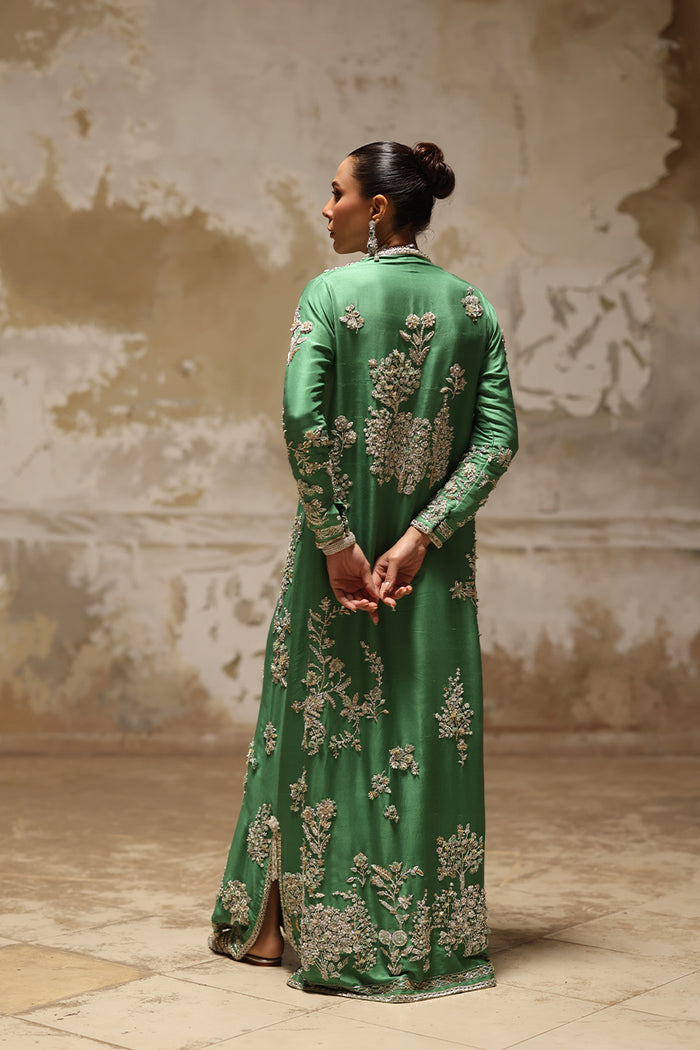 Nida Azwer-Nia