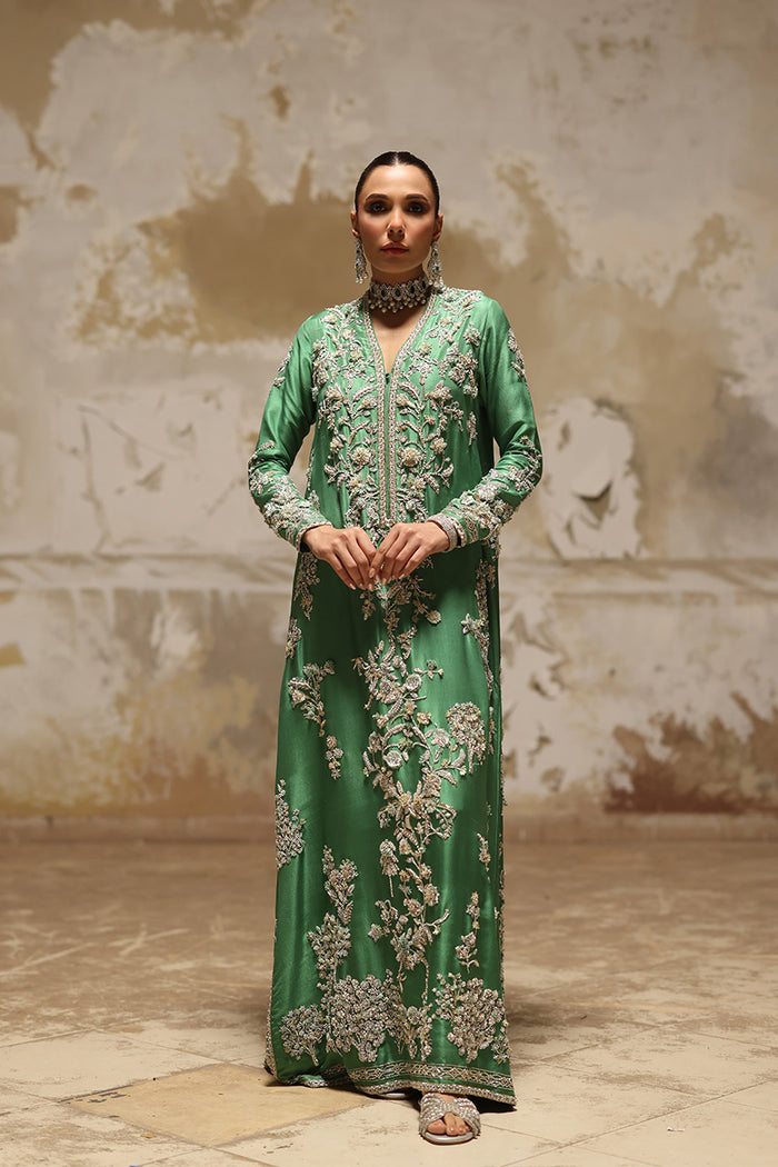 Nida Azwer-Nia
