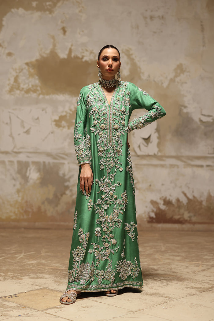 Nida Azwer-Nia