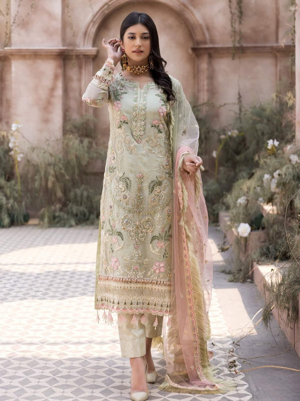 Emaan Adeel-Le Festa